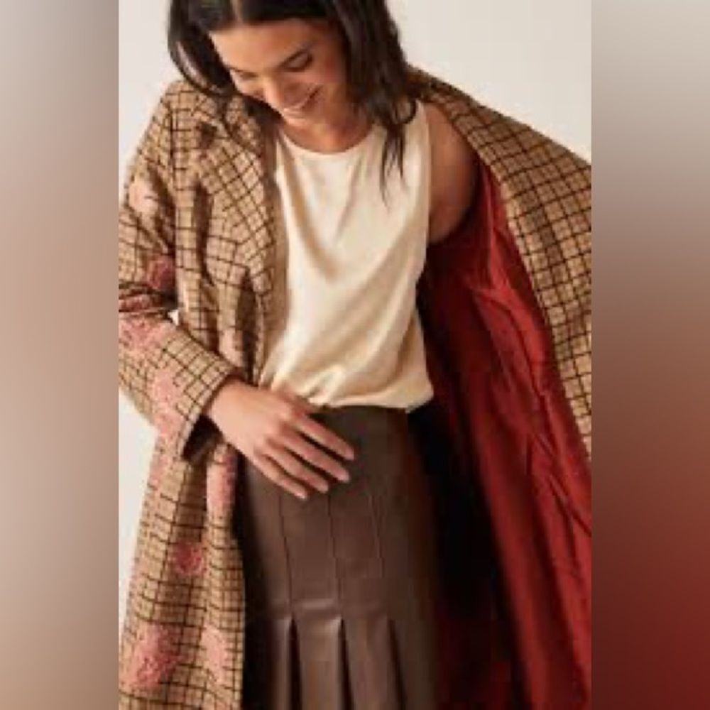 La Fuori Autumn Rose Trench Coat - Picture 7 of 7